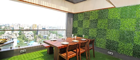 Apartment, 6 Bedrooms | Terrace/patio