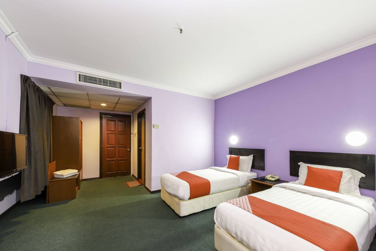 Kamar Twin Standar | Wi-Fi gratis dan seprai linen