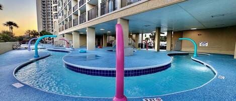 Innenpool, beheizter Pool