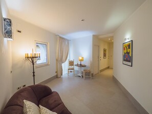 Flat-screen TV, Netflix - Relais Palazzo Duomo (Nola)