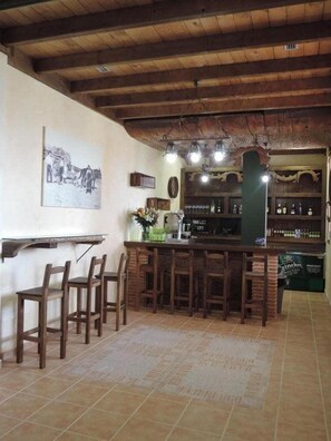 Snack bar - Albergue Santo Tomás de Canterbury - Hostel (León)