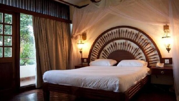 Double Room | Desk, blackout drapes, iron/ironing board (on request) - Pamoja Expeditions Lodge (Arusha)
