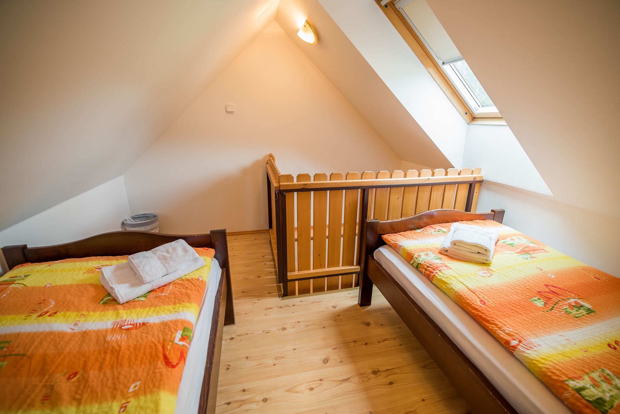 Toetasjes familieleilighet, balkong | Strykejern/-brett og wi-fi (inkludert)