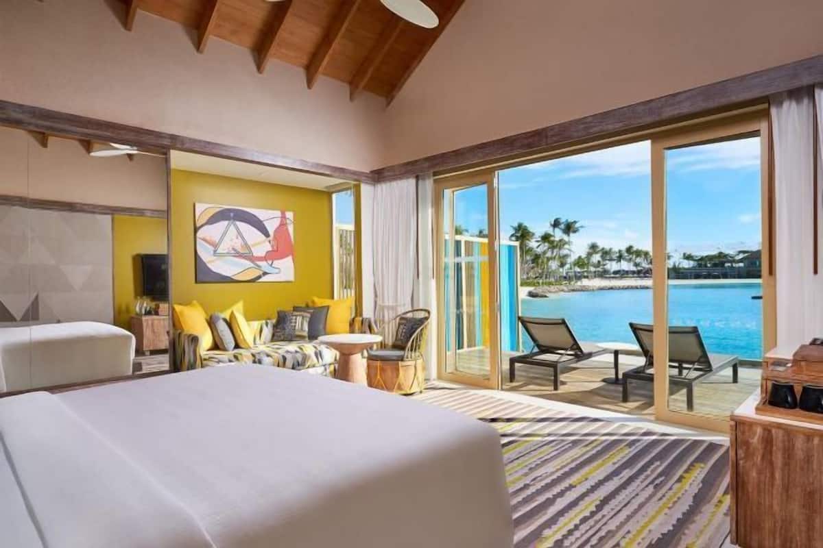 1 bedroom, premium bedding, minibar, in-room safe
