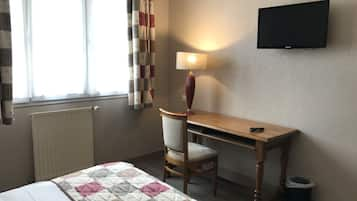 Comfort Double Room | Individually decorated, individually furnished, desk, blackout curtains