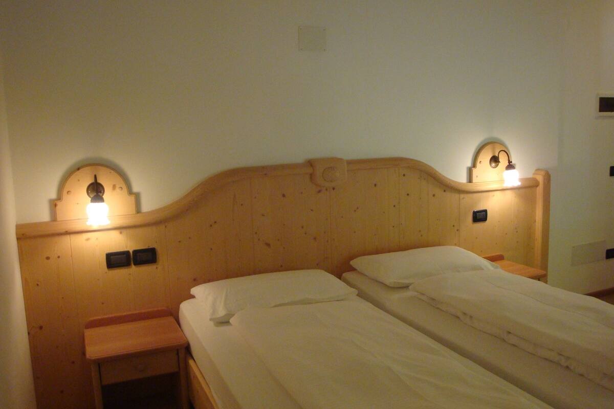 Double or Twin Room, Courtyard View