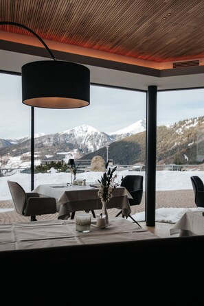 Lunch and dinner served - Boutique Hotel Kircher (Sarentino)