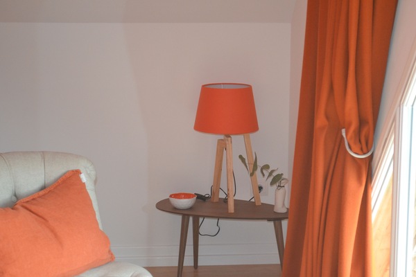Habitación doble clásica, 1 cama Queen size, para no fumadores | Decoración personalizada, muebles diferentes y ropa de cama