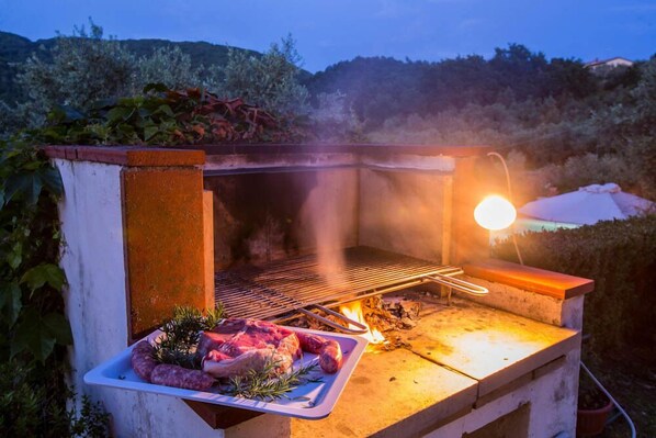 BBQ/picnic area
