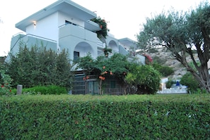 Garden - Artemis Studios (Rhodes)