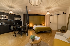 Apartment, Private Bathroom (Eléonore) | Interior
