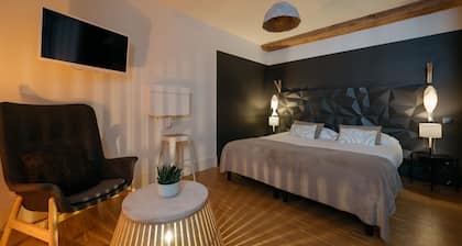 Appart Hotel Eugenie