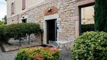 Apartment, Private Bathroom (Eléonore) | Exterior