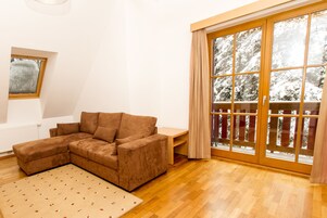 公寓, 1 间卧室 | 起居区 | 平板电视