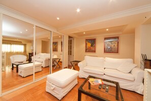 Living area - Las Casas de Moratín (Seville)