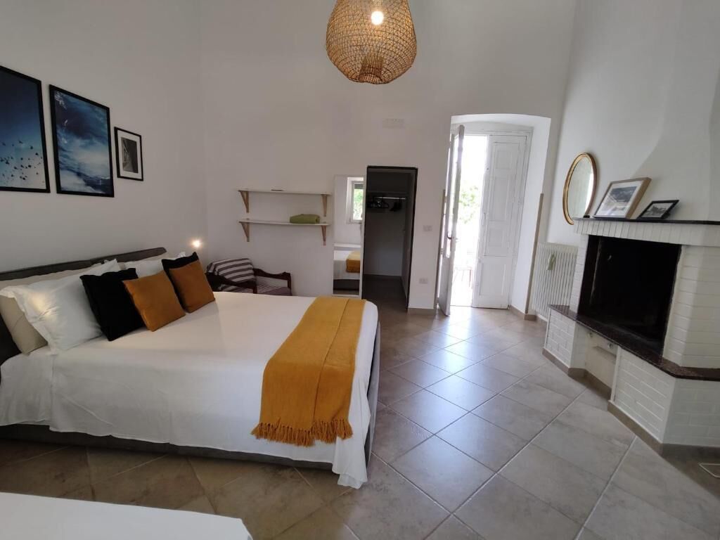 Deluxe Room, 1 Bedroom, Private Bathroom, Tower | Minibar, desk, laptop workspace, iron/ironing board
