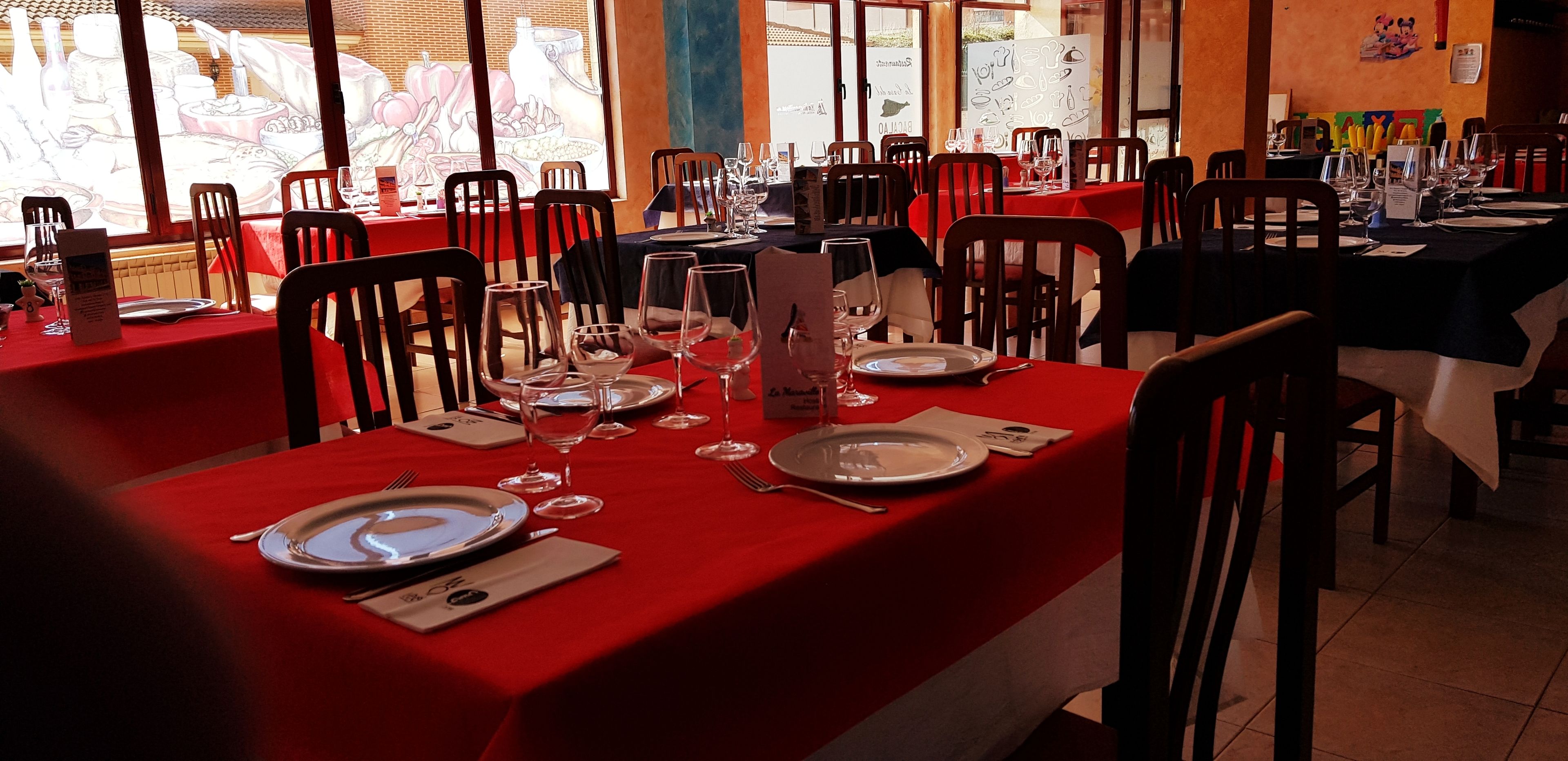 Serveert lunch en diner