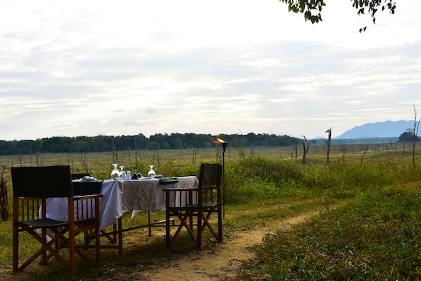 Outdoor dining - Explorer by Eco Team- Gal Oya National Park (Madulla)
