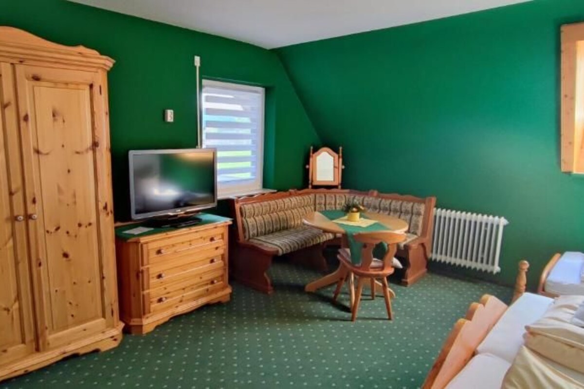 Family Room, 1 Bedroom, Non Smoking, Pets Not Allowed | Bed sheets