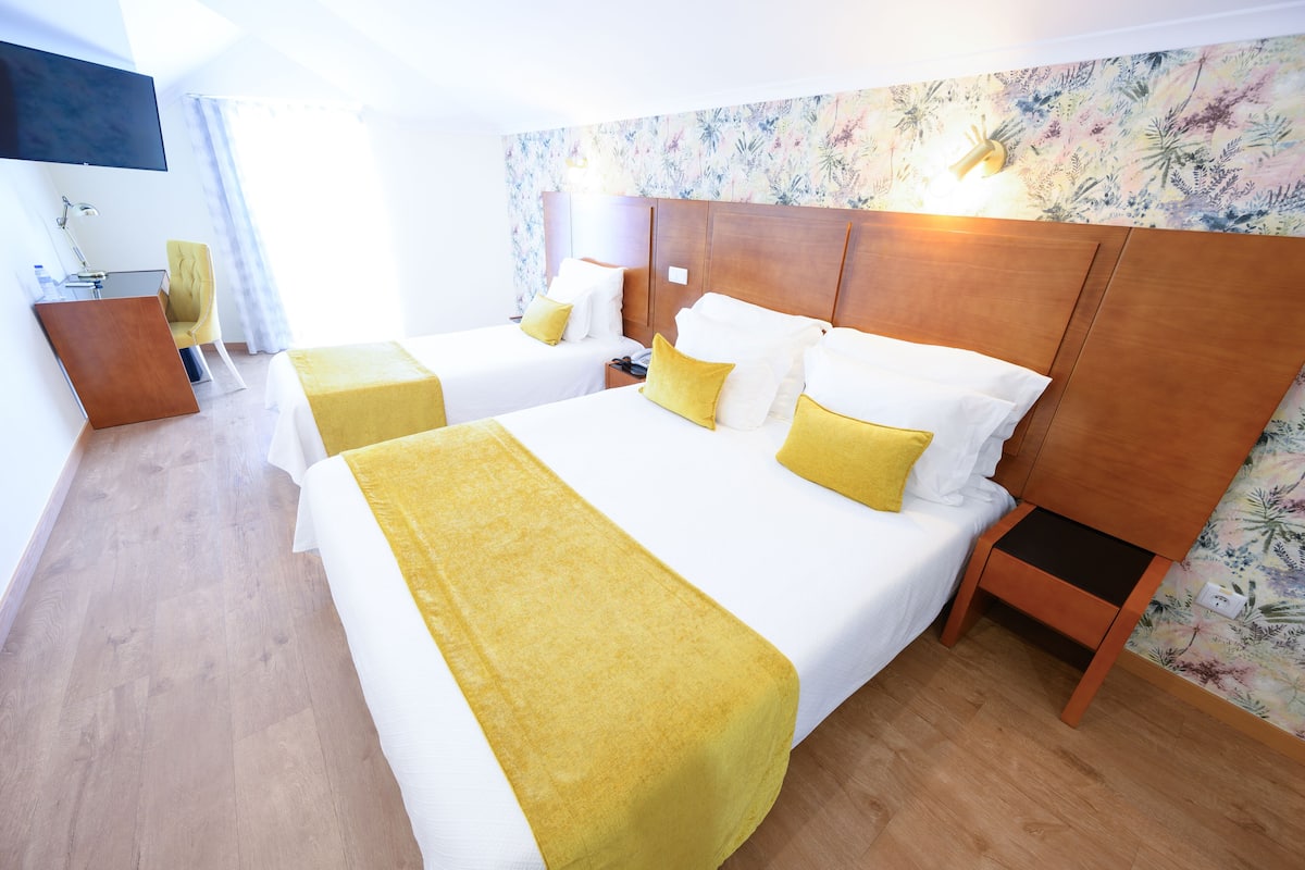 Premium bedding, down duvets, minibar, in-room safe