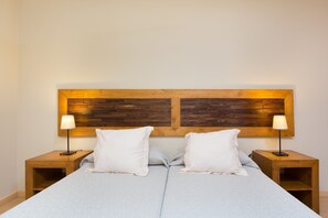 1 chambre, coffres-forts dans les chambres, fer et planche Ă repasser