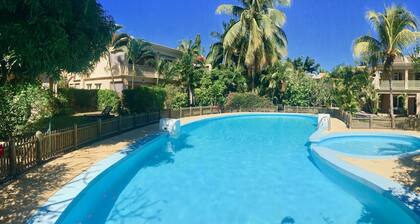 Haus und Pool am Meer - Flic en Flac (C)