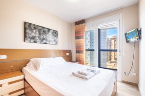 2 chambres, fer et planche Ă repasser, Wi-Fi gratuit, draps fournis