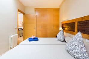 2 chambres, fer et planche Ă repasser, Wi-Fi gratuit, draps fournis