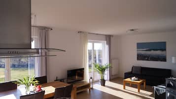 House | Living room | Flat-screen TV