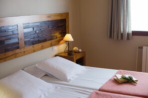 1 habitación y caja de seguridad en la habitación 