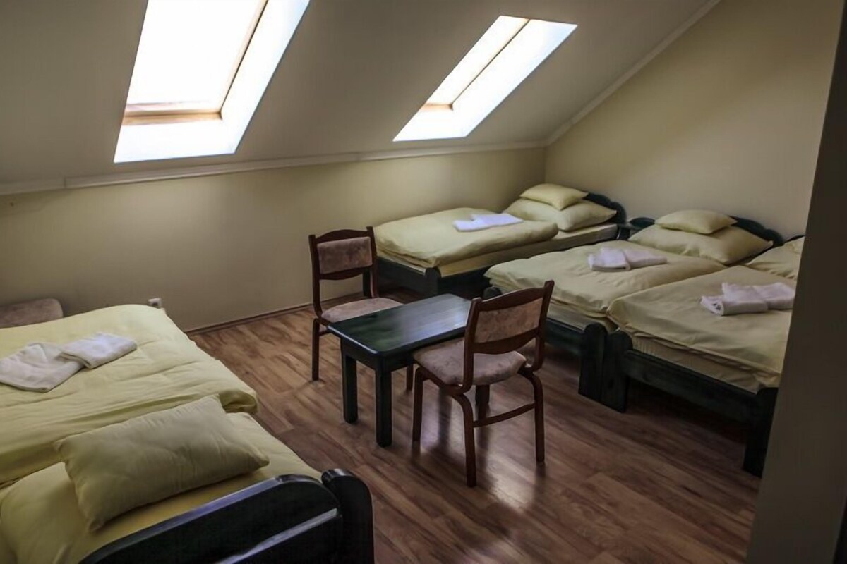Standard Quadruple Room, Multiple Beds