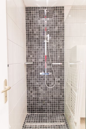 Hair dryer, towels, toilet paper