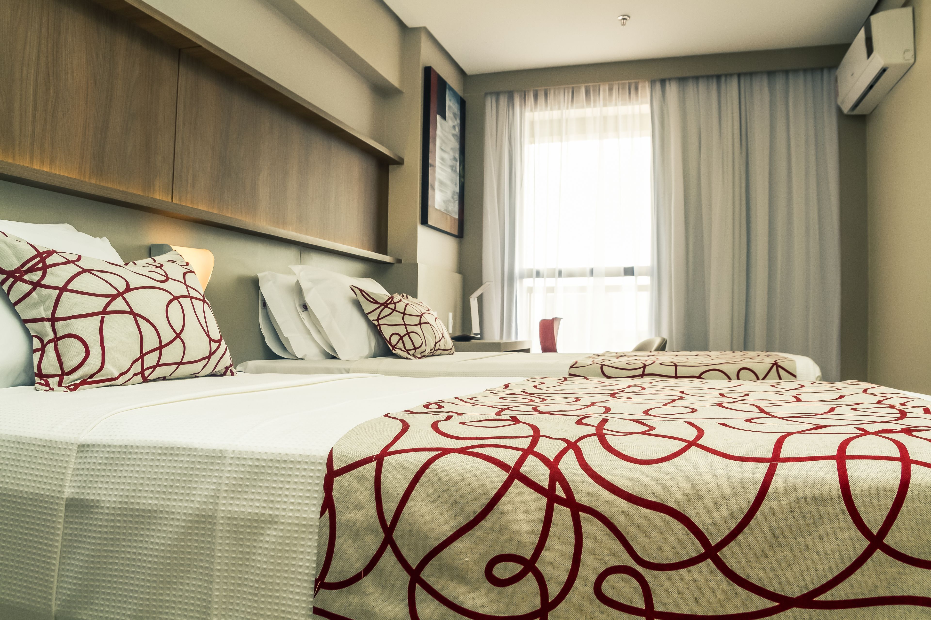 minibar, in-room safe, desk, laptop workspace