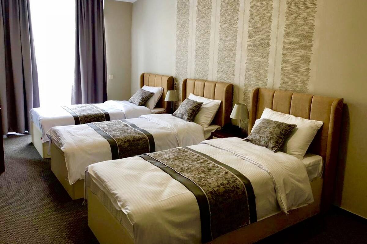 Comfort Triple Room, 3 Twin Beds, Non Smoking | City view