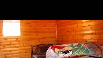 Basic Tent, 1 Large Single Bed, Hill View, Mountainside | Living room | Fireplace