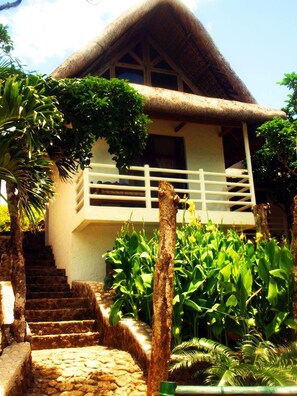 Villa | Exterior