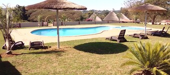 Noma Nini Lodge And Restaurant