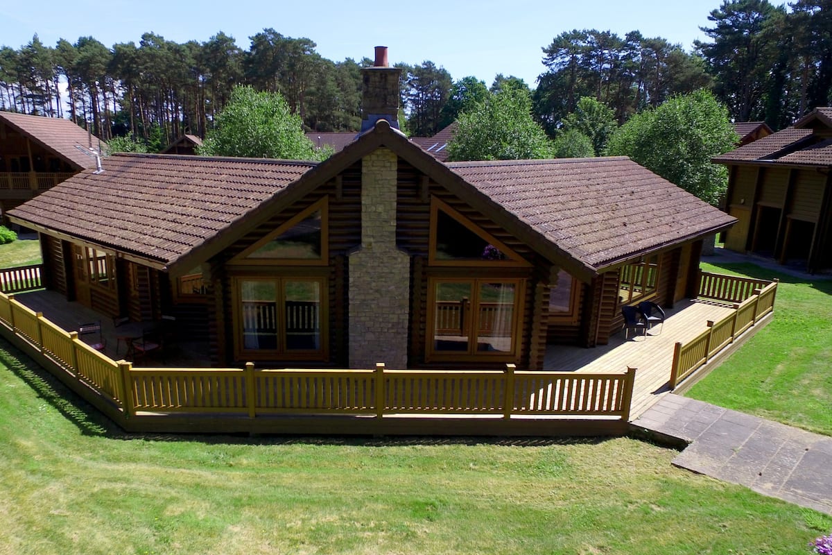 Signature Chalet, 2 Bedrooms, Sauna, Resort View