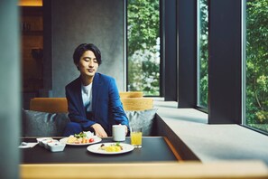 Restaurant - Holiday Inn Express Osaka City Centre - Midosuji by IHG (Osaka)