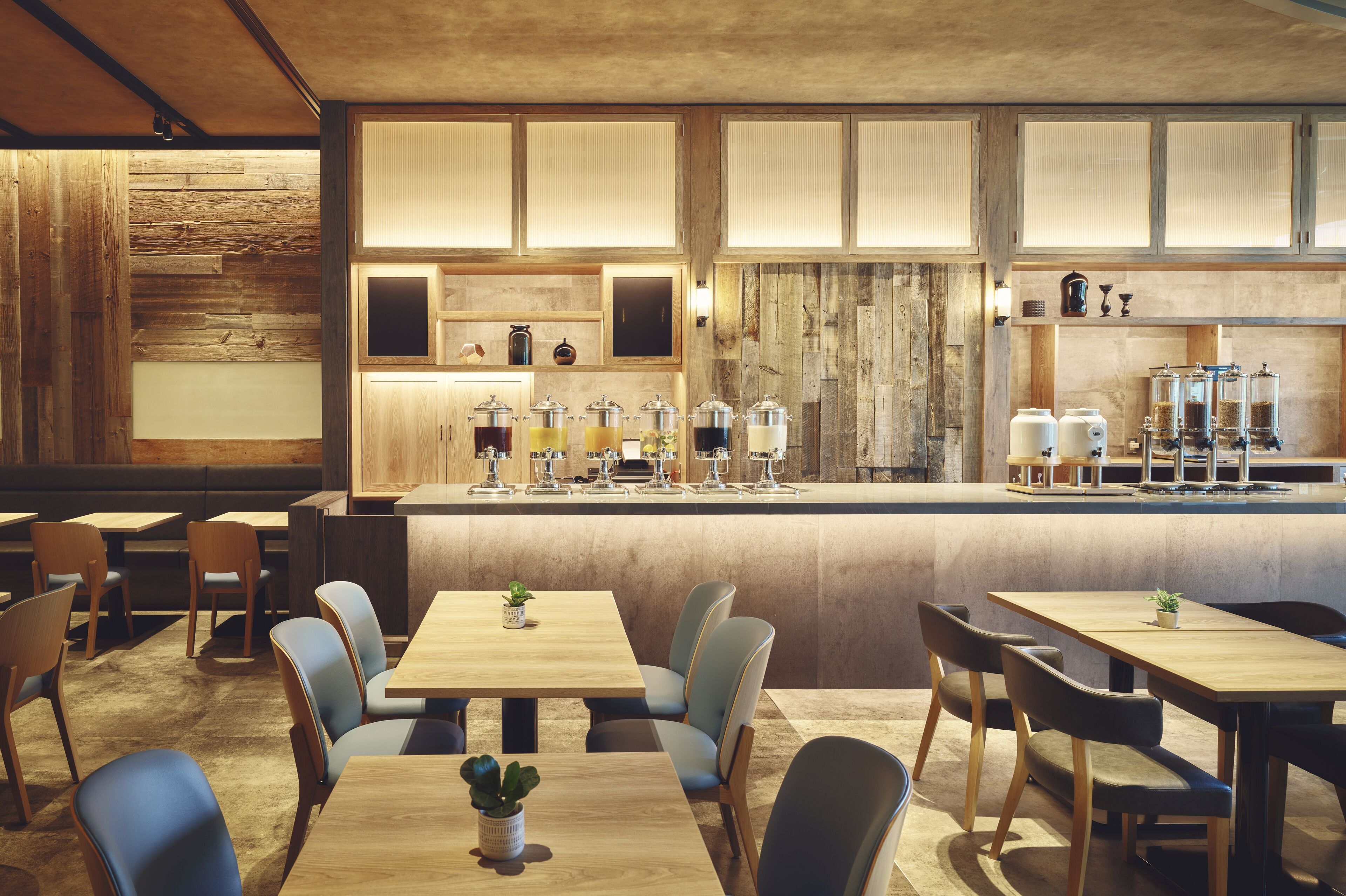 Photo - Holiday Inn Express Osaka City Centre - Midosuji
