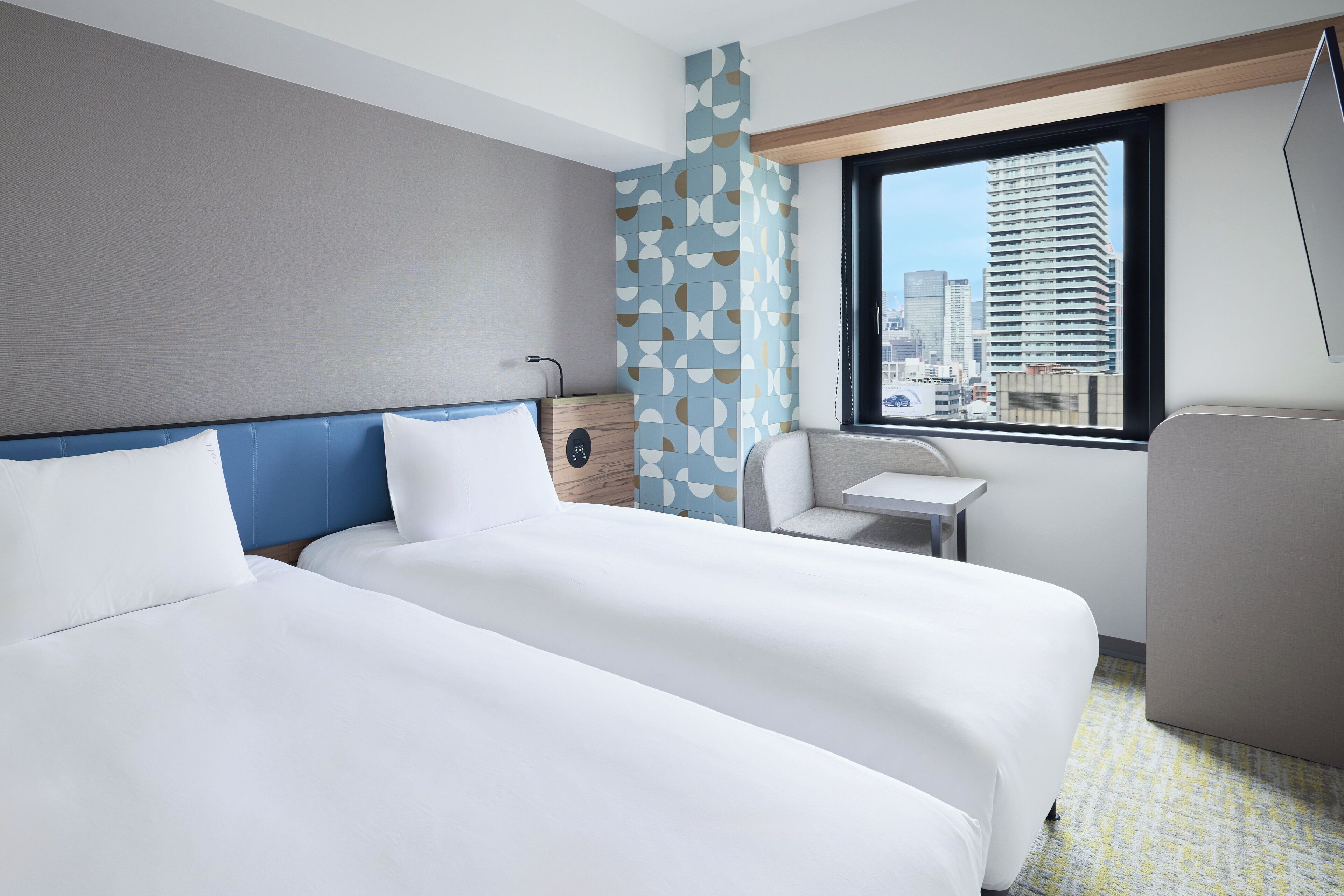 Photo - Holiday Inn Express Osaka City Centre- Midosuji by IHG