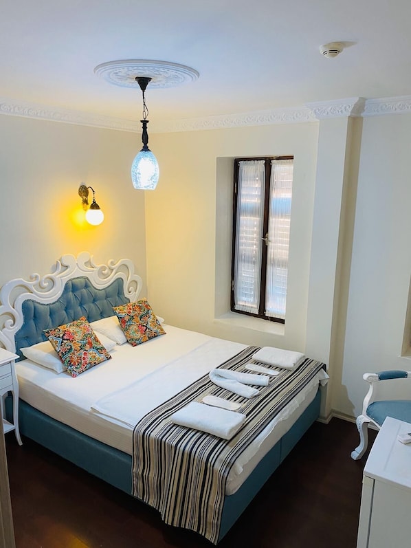 Desk, free WiFi, bed sheets
