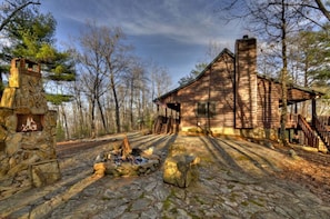 Exterior - Beary Sweet (Blue Ridge)