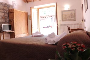 Standard Studio | 1 bedroom, desk, free WiFi, wheelchair access - C.A.V. Capenti - Near Parco Piscine Capenti Outdoor Pool (Arcidosso)