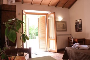 Standard Studio | 1 bedroom, desk, free WiFi, wheelchair access - C.A.V. Capenti - Near Parco Piscine Capenti Outdoor Pool (Arcidosso)