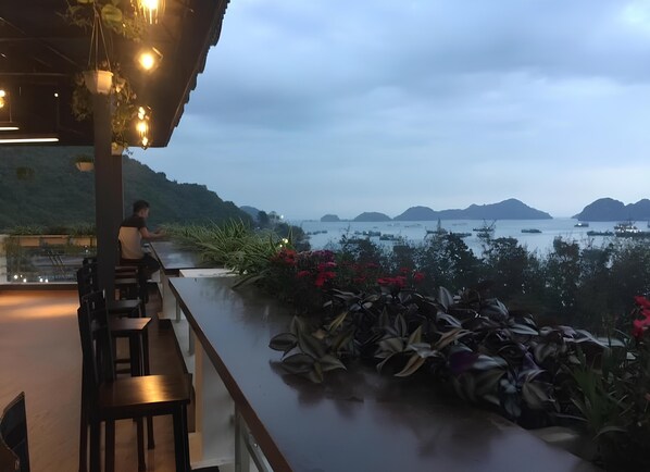 Terrace/patio - Lang Chai Hotel (Hai Phong)