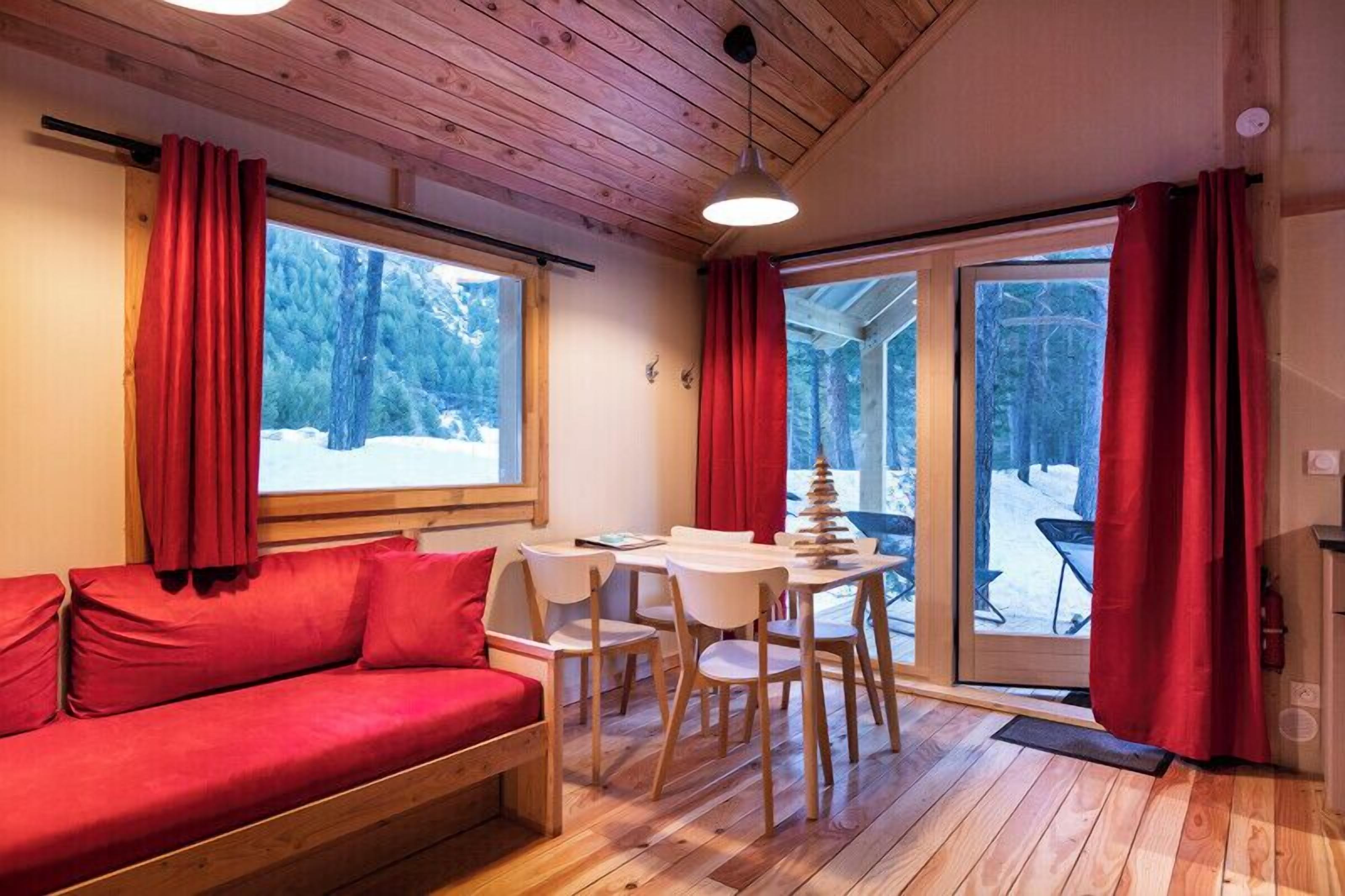 Chalet (Montana) | Living area | Foosball, table tennis