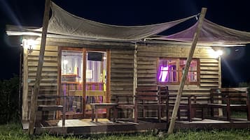 Bar (in der Unterkunft)