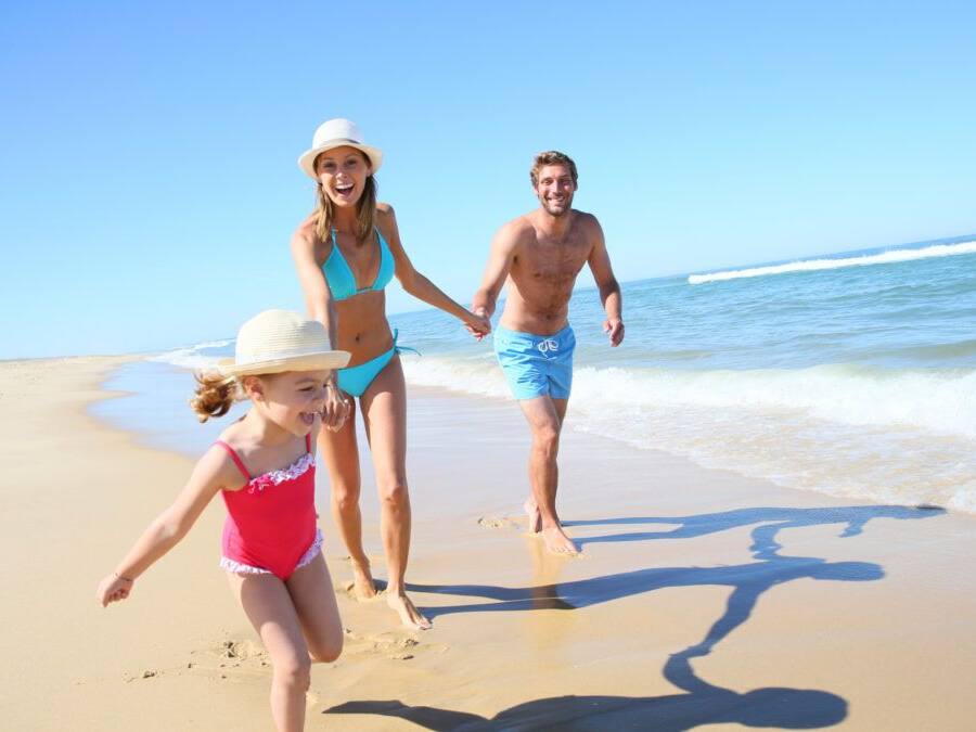 Am Strand, weißer Sandstrand