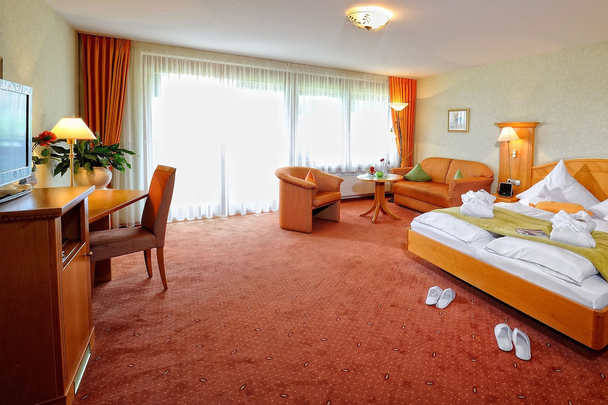 Deluxe Double Room, 1 Bedroom, Garden View, Garden Area | Egyptian cotton sheets, premium bedding, in-room safe